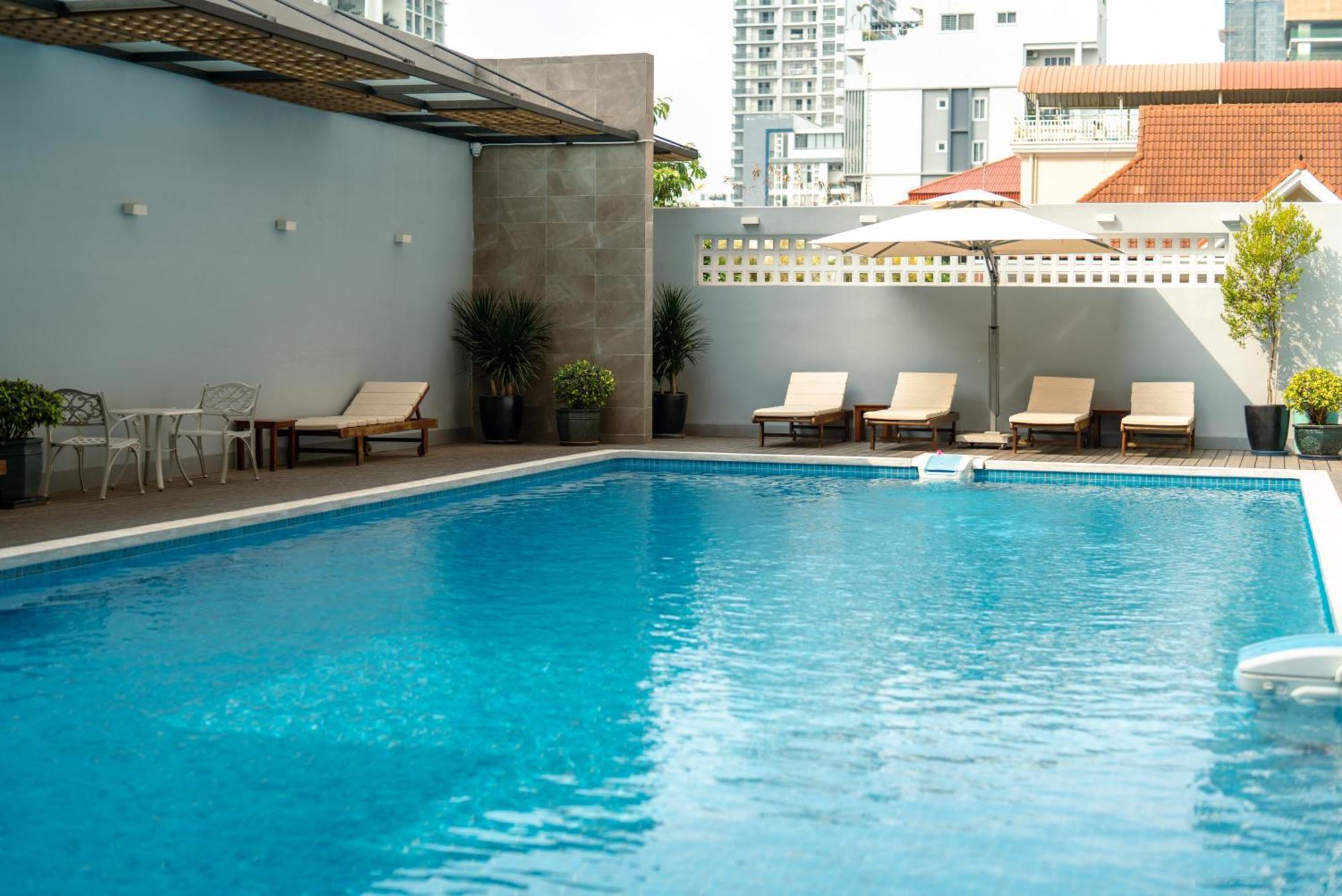 Hamptons Apartments Phnom Penh Extérieur photo
