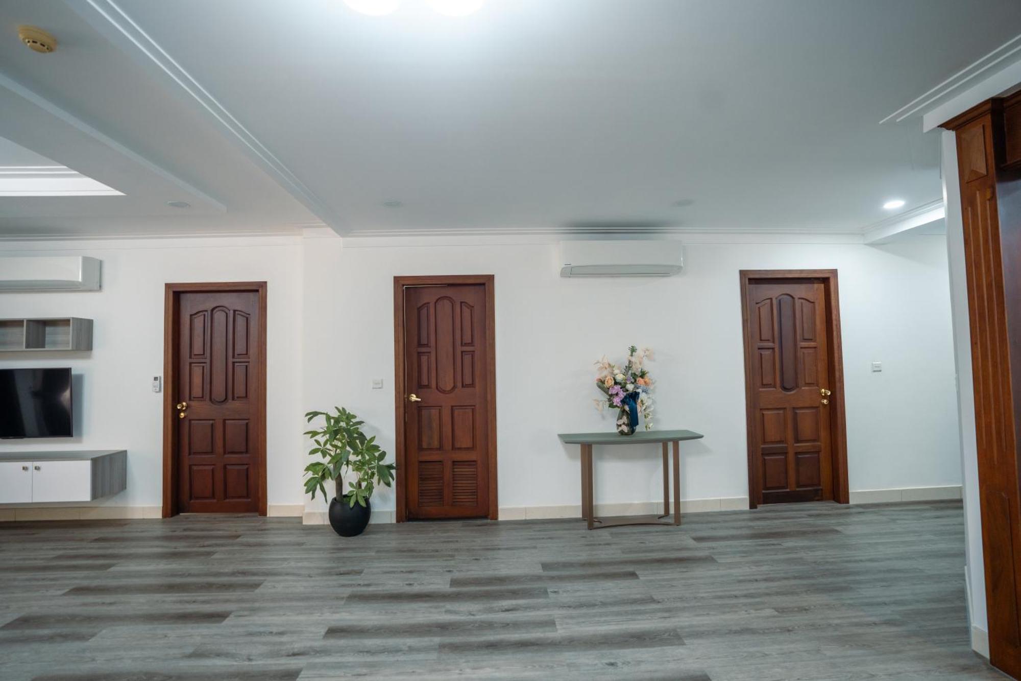 Hamptons Apartments Phnom Penh Extérieur photo