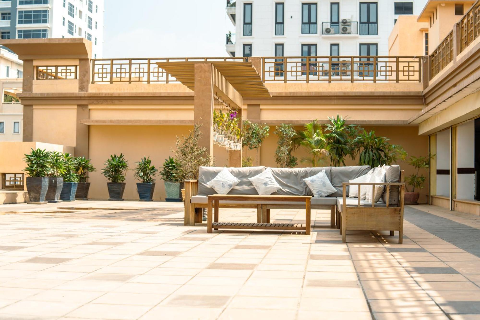 Hamptons Apartments Phnom Penh Extérieur photo