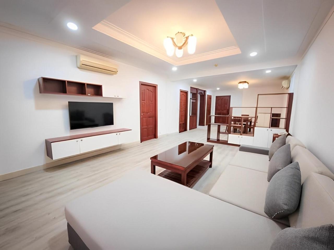 Hamptons Apartments Phnom Penh Extérieur photo