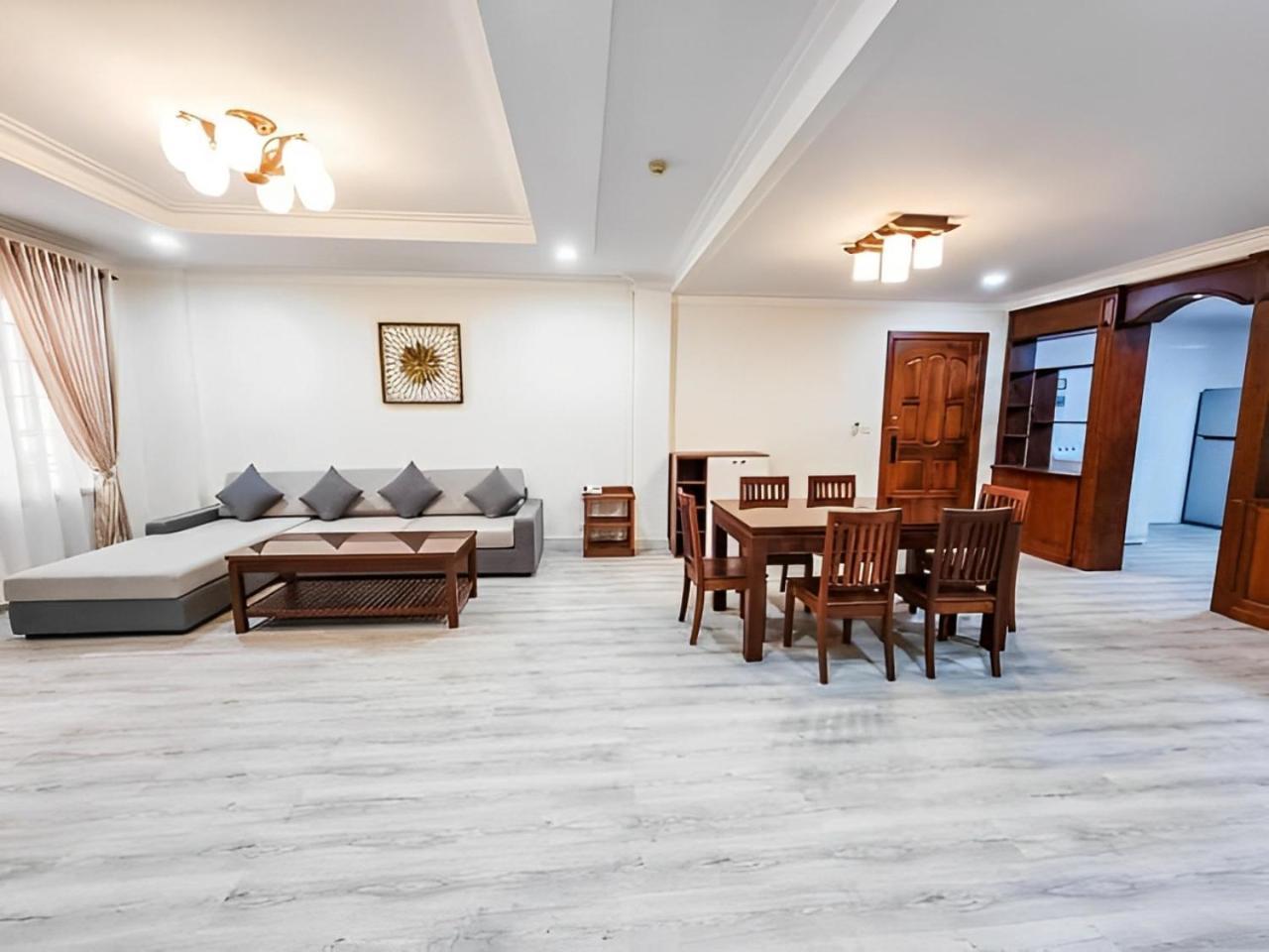 Hamptons Apartments Phnom Penh Extérieur photo