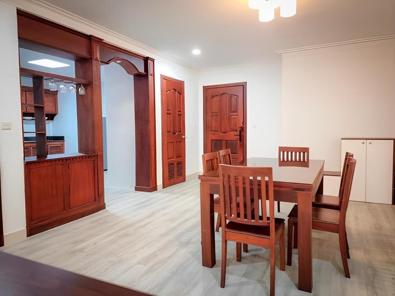 Hamptons Apartments Phnom Penh Extérieur photo