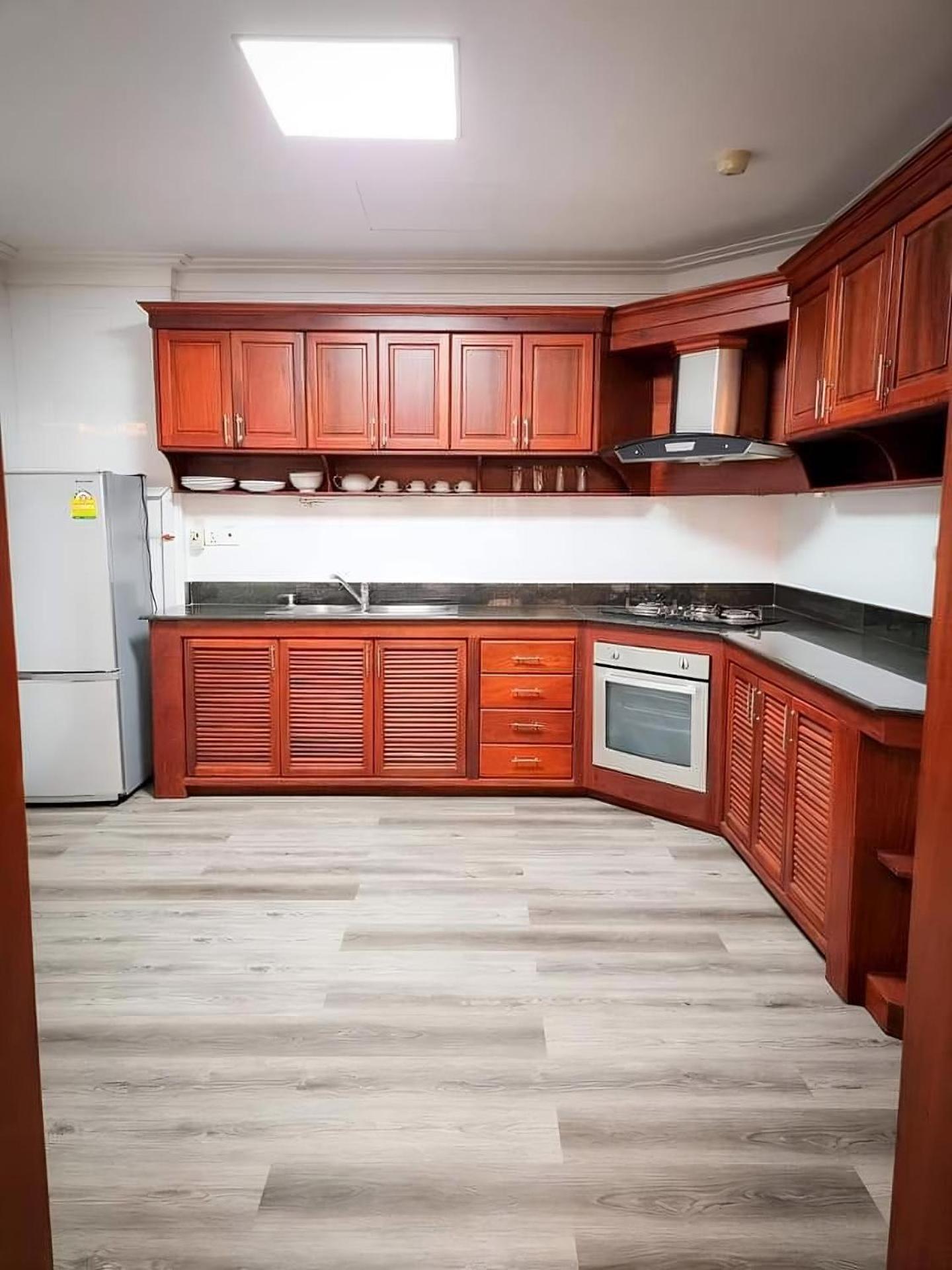 Hamptons Apartments Phnom Penh Extérieur photo